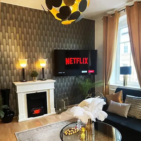 Appartamento Art Deco Design Apartment, 65 Zoll Tv, Waschtrockner, Lage, Am Markt *