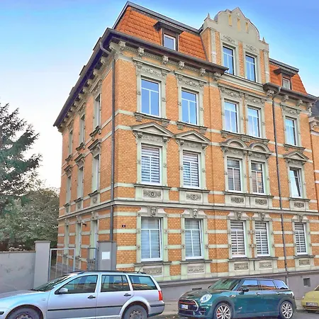 Art Deco Design Apartment, 65 Zoll Tv, Waschtrockner, Lage, Am Markt Gera
