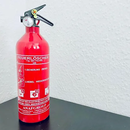 Art Deco Design Apartment, 65 Zoll Tv, Waschtrockner, Lage, Am Markt *