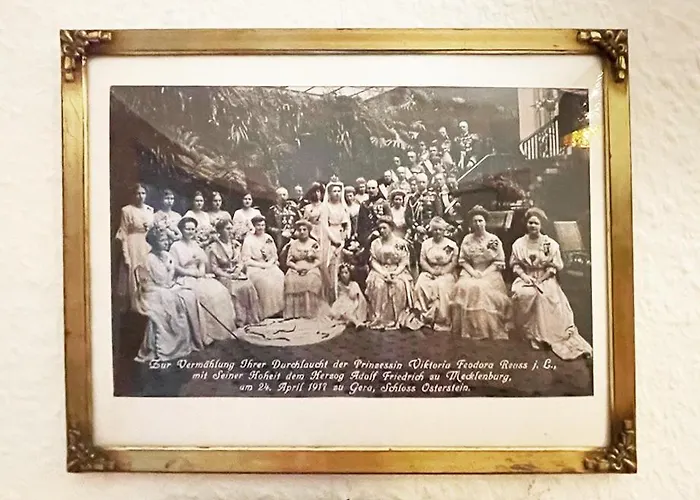 Art Deco Design Apartment, 65 Zoll Tv, Waschtrockner, Lage, Am Markt