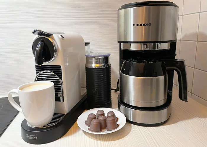 Art Deco Design Apartment, 65 Zoll Tv, Waschtrockner, Lage, Am Markt Apartment Gera