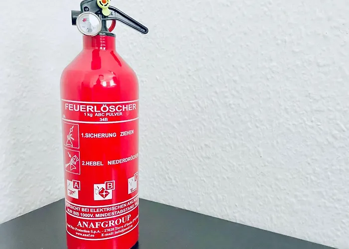 Art Deco Design Apartment, 65 Zoll Tv, Waschtrockner, Lage, Am Markt *