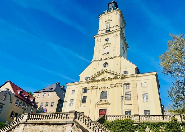 Art Deco Design Apartment, 65 Zoll Tv, Waschtrockner, Lage, Am Markt